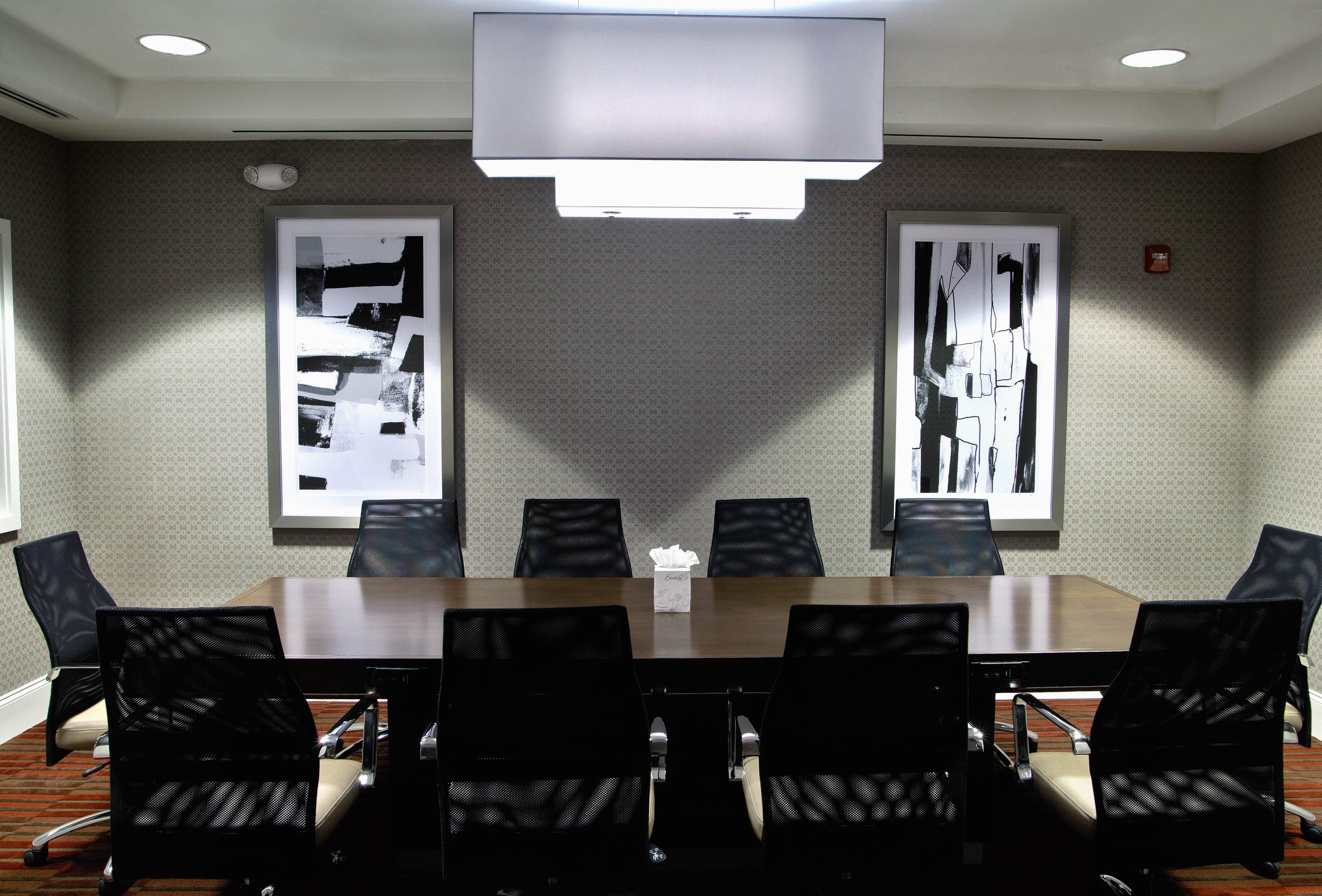 Отель Doubletree By Hilton Charlotte Airport Экстерьер фото