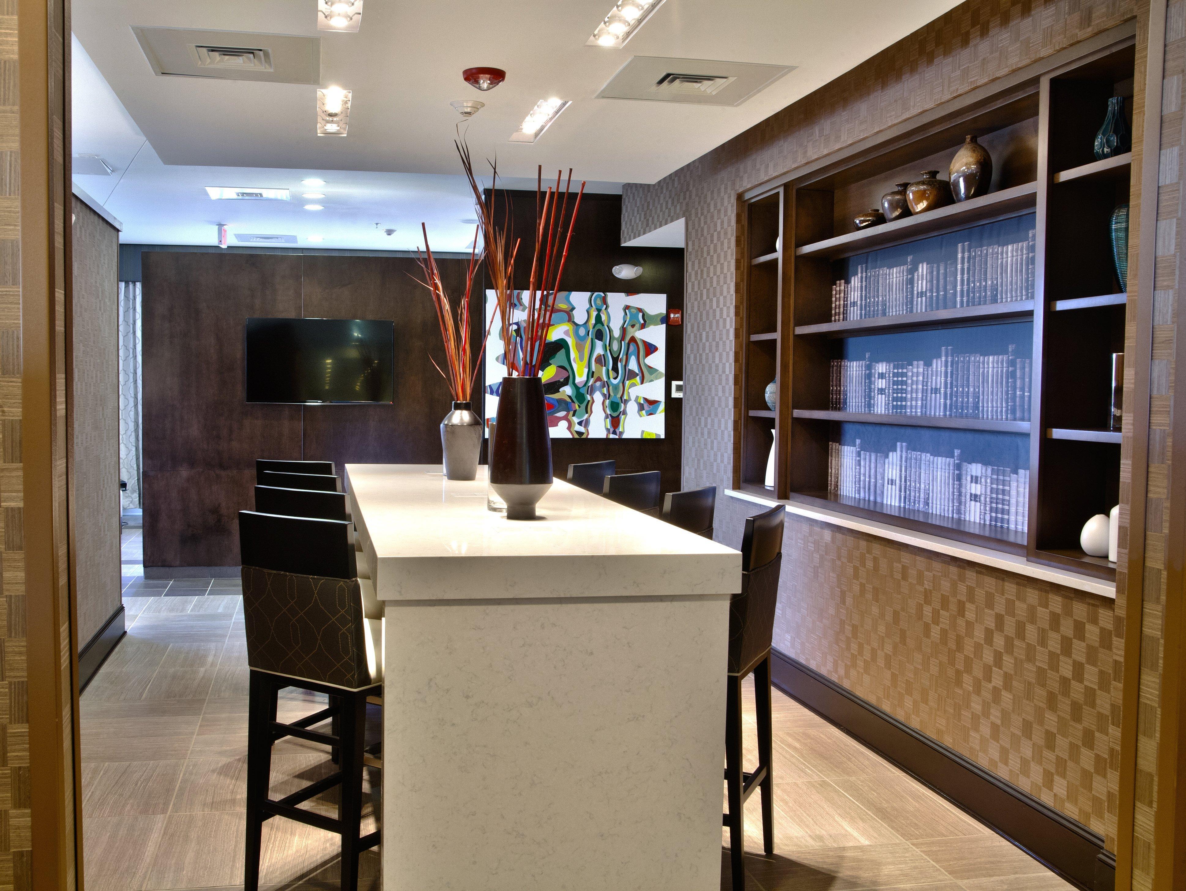 Отель Doubletree By Hilton Charlotte Airport Экстерьер фото